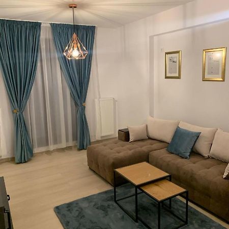Luxury Studio บูคาเรสต์ ภายนอก รูปภาพ